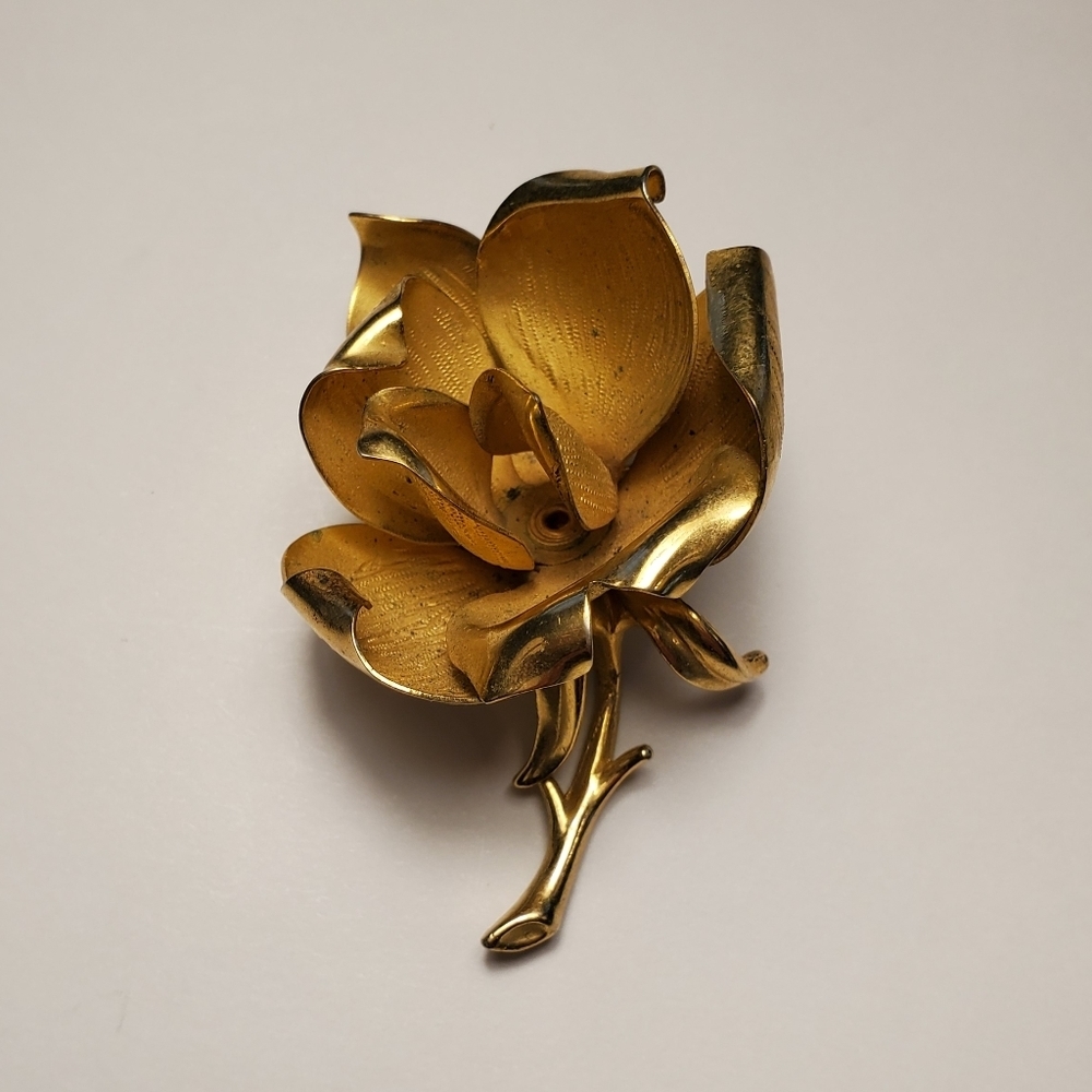 Vintage Flower Pin